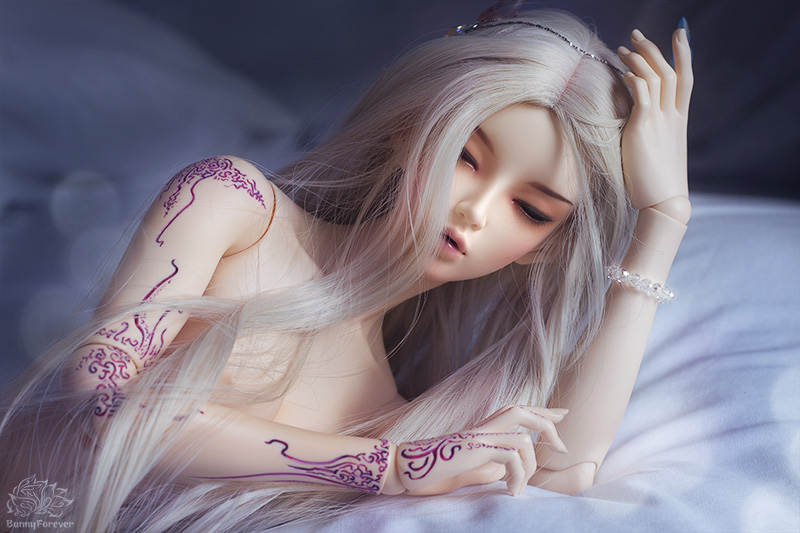 female bjd doll